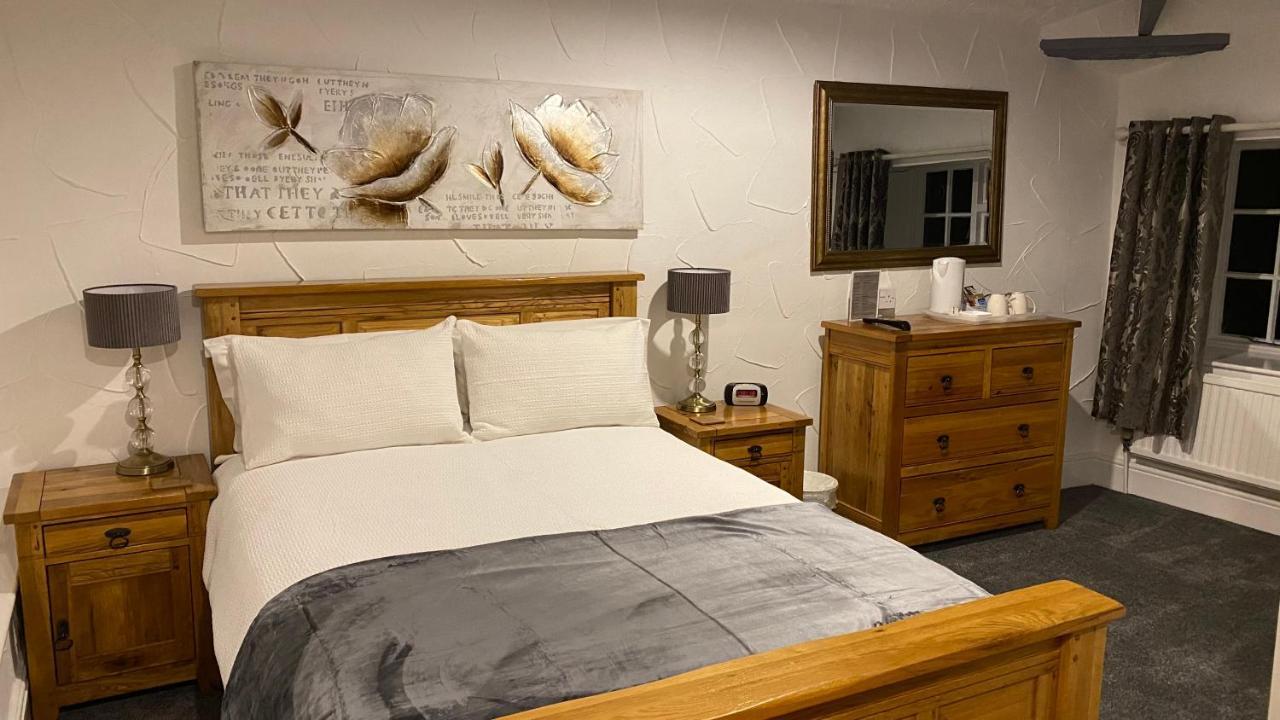 Bridge Farm Hotel Leeds  Exterior photo